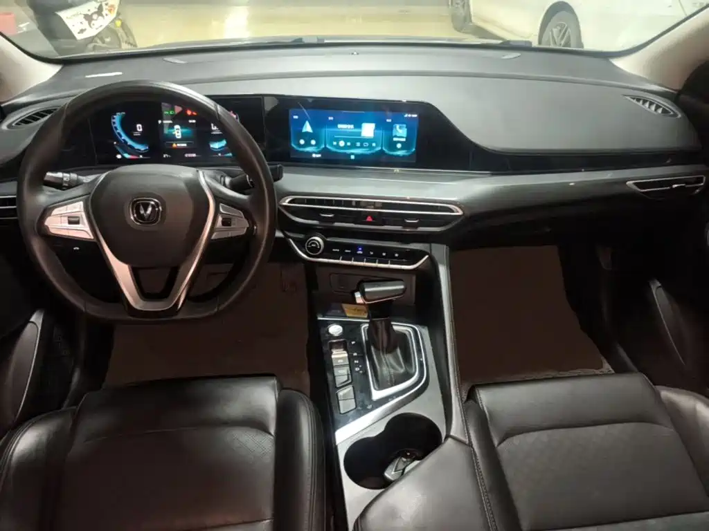 Changan Eado — миниатюра 10