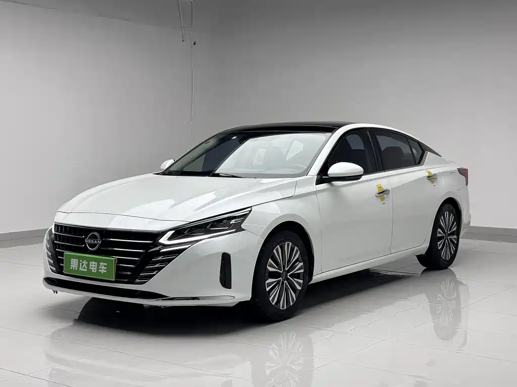 Nissan Teana 2023