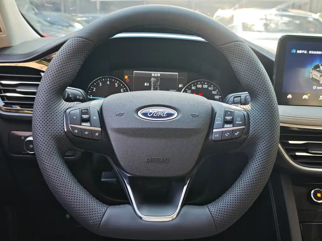 Ford Escape — миниатюра 10