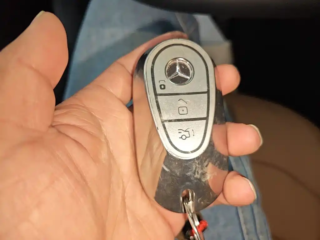 Mercedes-Benz E-Class New Energy — миниатюра 9
