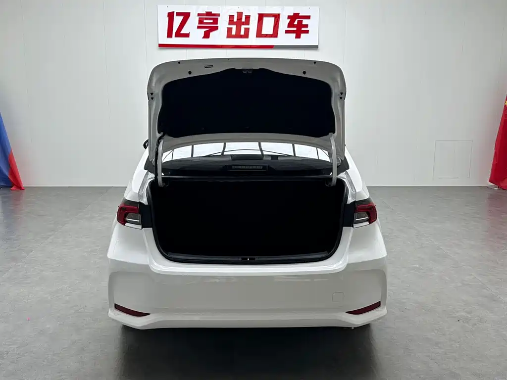 Toyota Corolla — миниатюра 18
