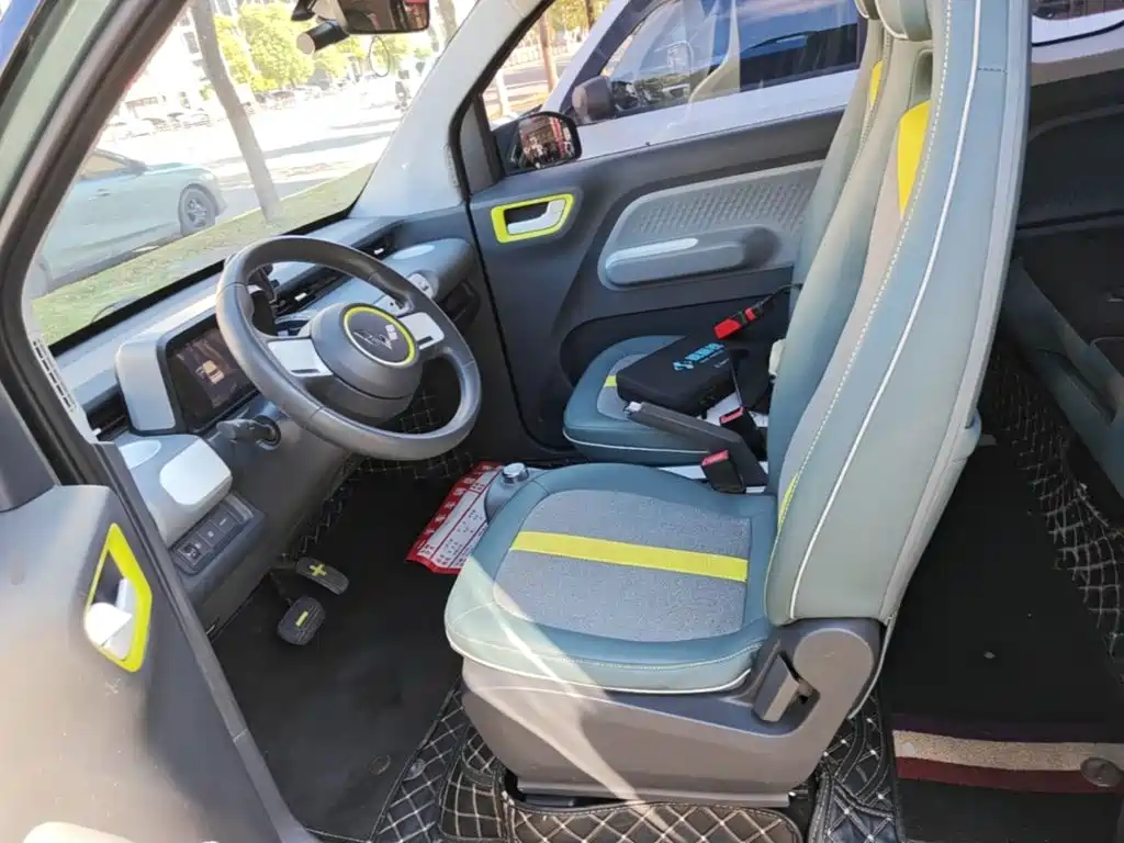 Wuling MINIEV — миниатюра 15