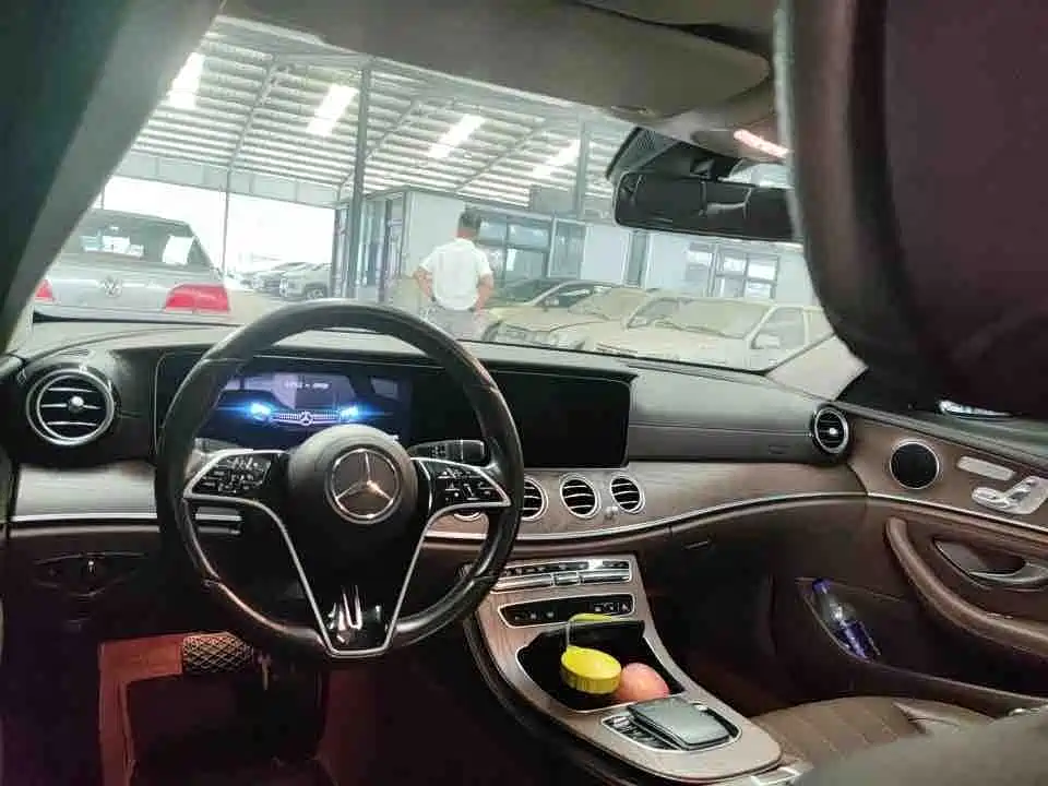Mercedes-Benz E-Class New Energy — миниатюра 7