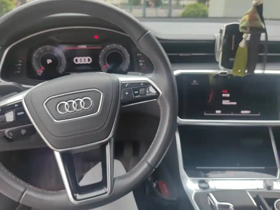 Audi A6L — миниатюра 12