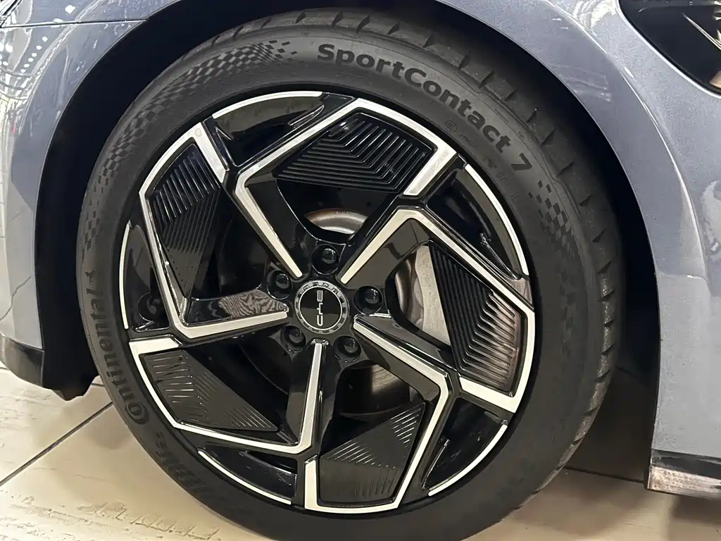 BYD Seal — миниатюра 6