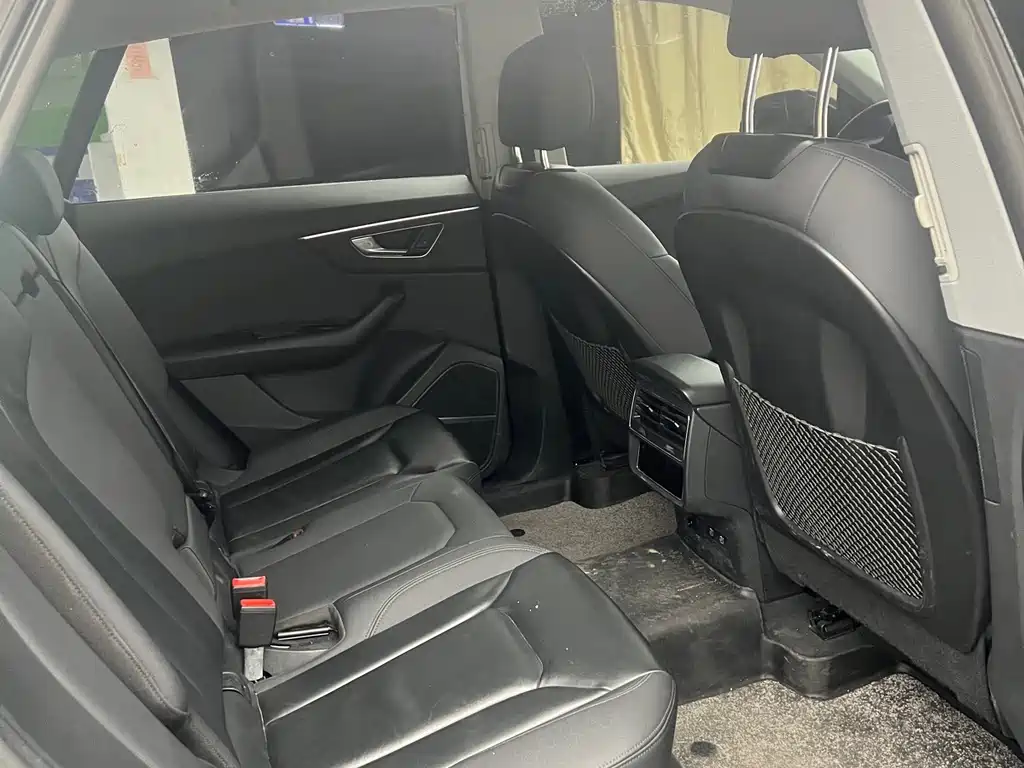 Audi Q8 2021 55 TFSI Luxury
