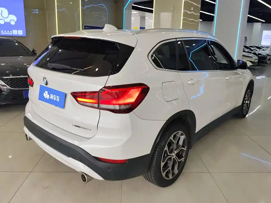 BMW X1 — миниатюра 3