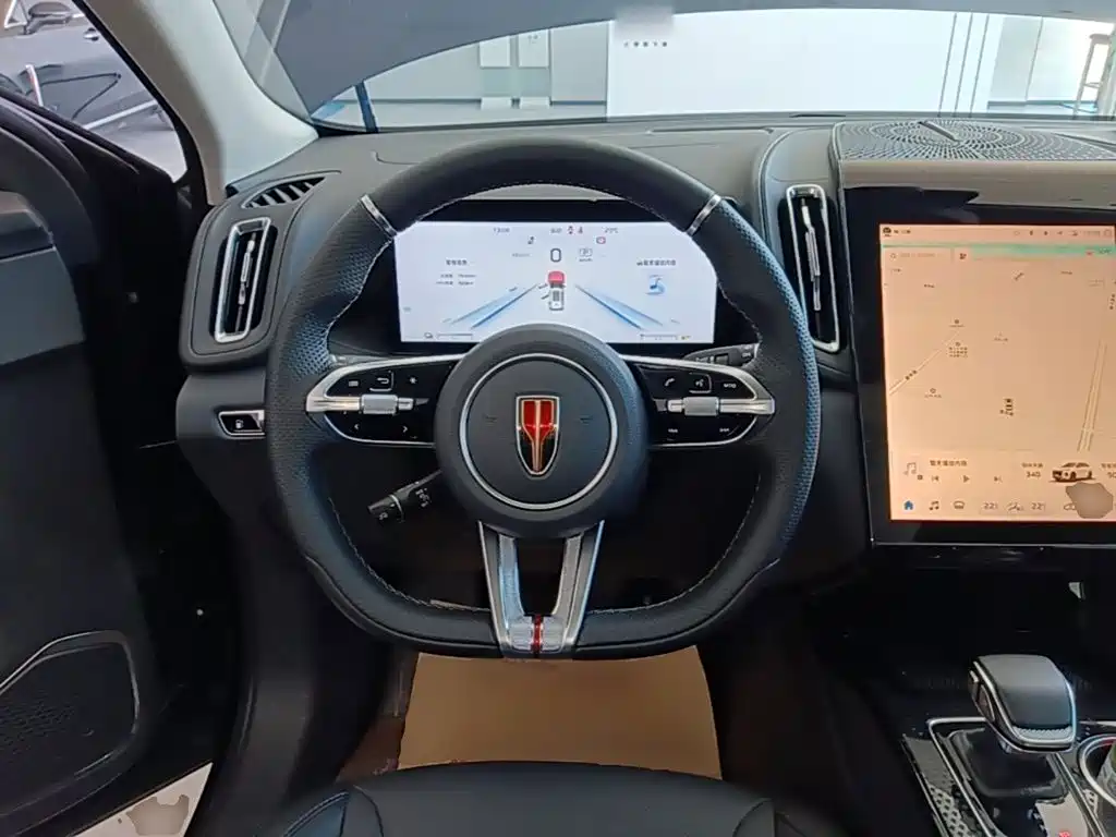Hongqi Hongqi HS3 PHEV — миниатюра 11