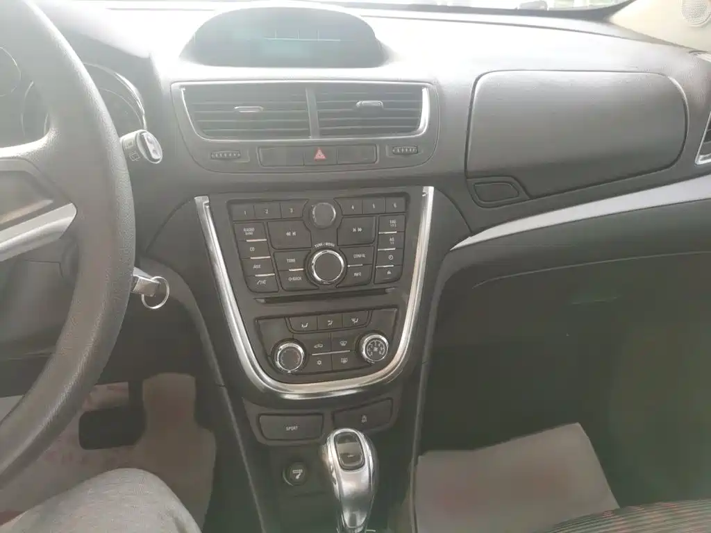 Buick Encore — миниатюра 5