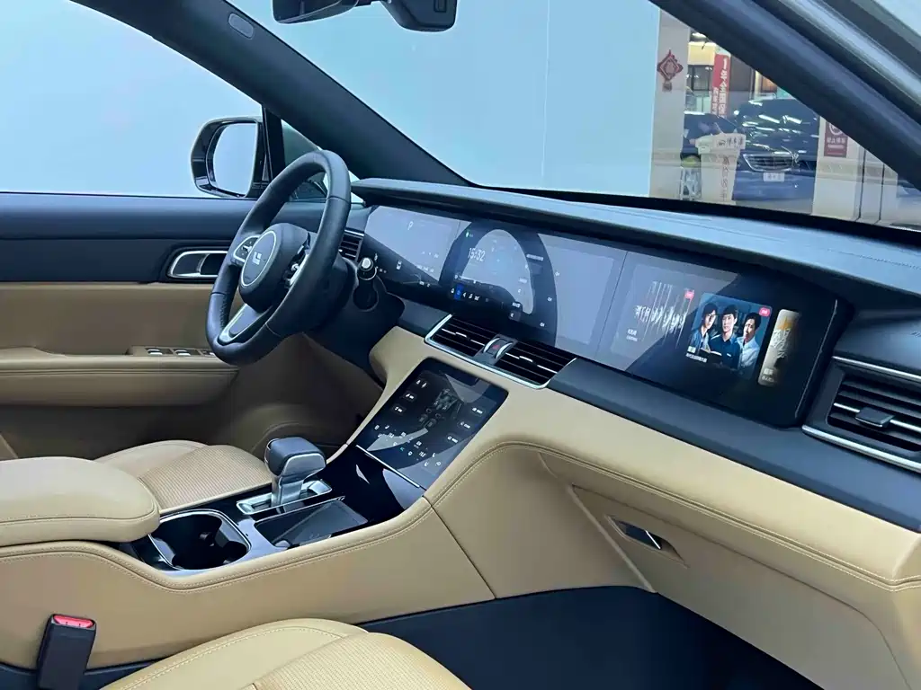 Li Auto Li ONE — миниатюра 24