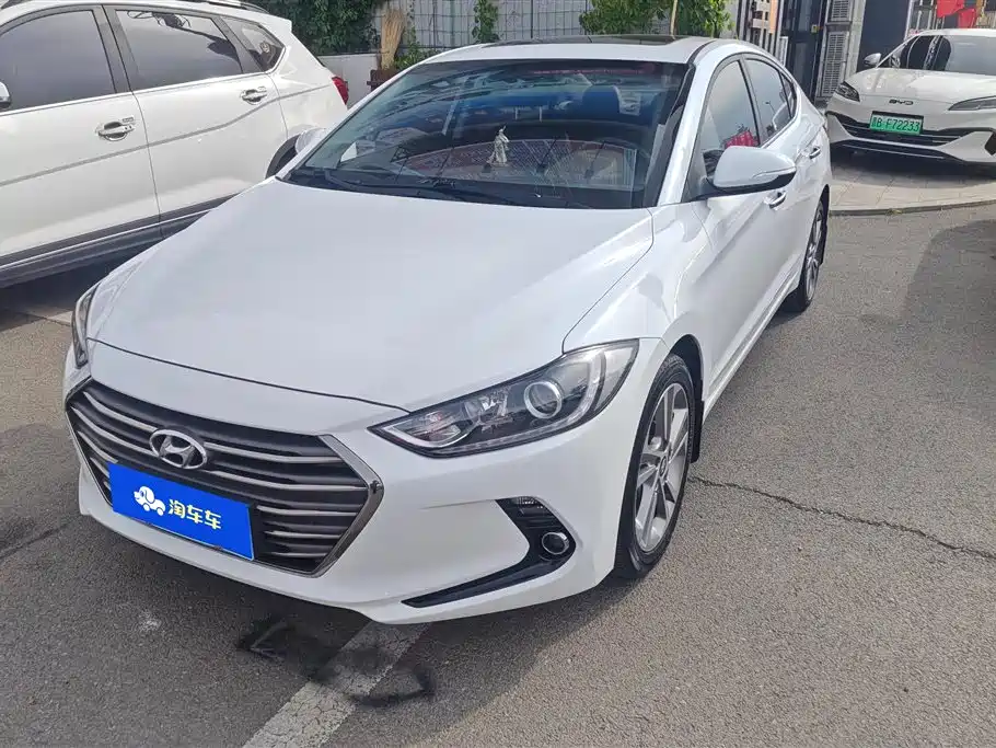 Hyundai Elantra 2019
