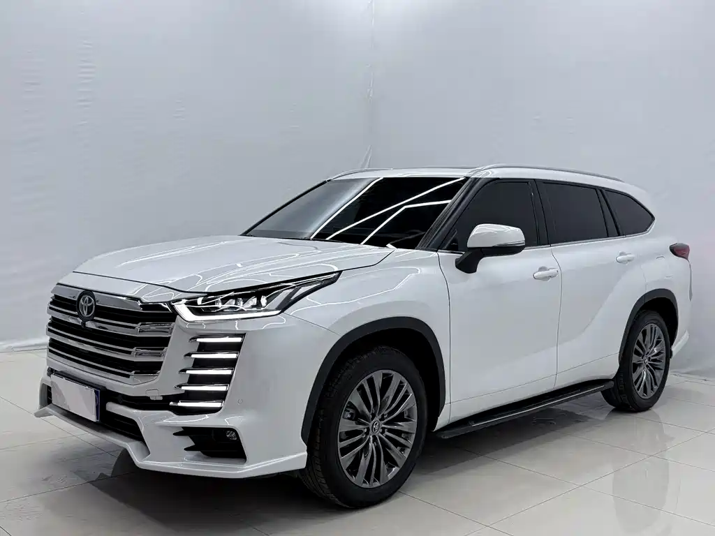 Toyota Highlander 2026 2.5L Luxury 7 мест