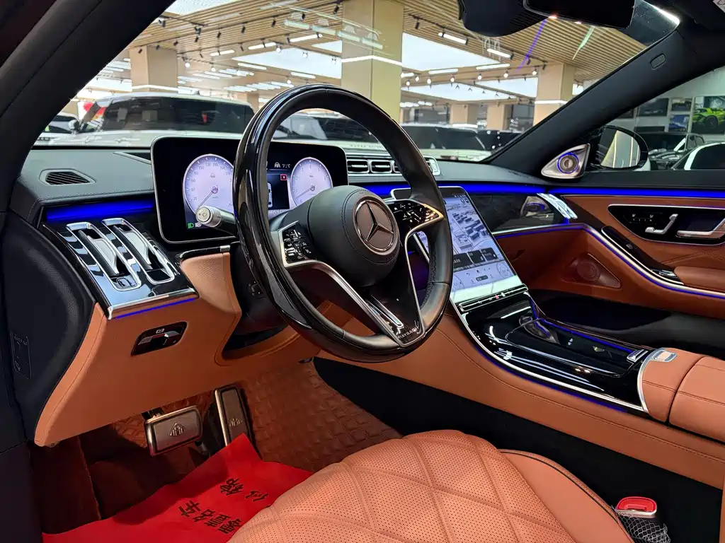 Mercedes-Benz S-Class — миниатюра 12