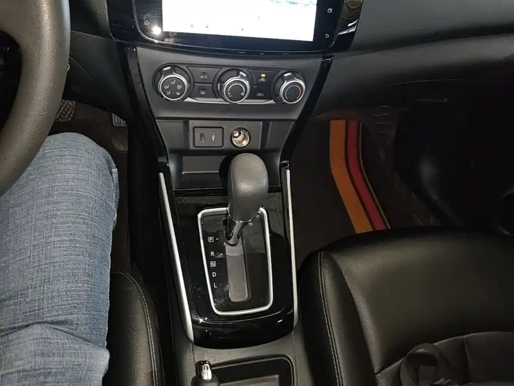 Nissan Sylphy — миниатюра 14