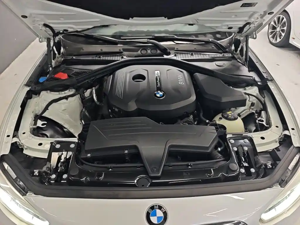 BMW 1 Series (Import) — миниатюра 20