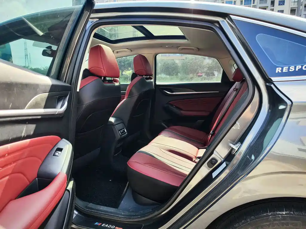 Changan Eado — миниатюра 8