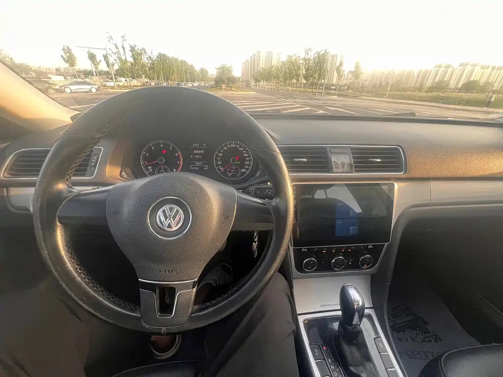 Volkswagen Passat — миниатюра 8