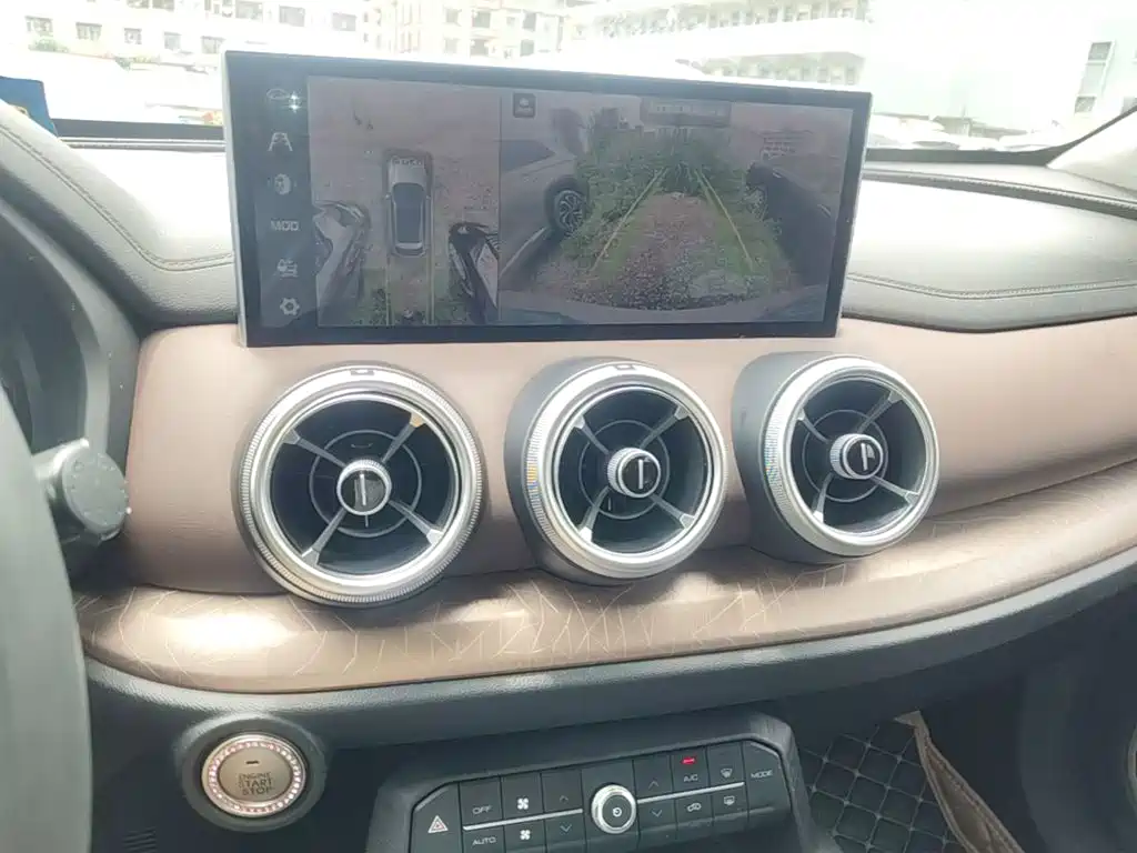 Wey Wey VV5 — миниатюра 13