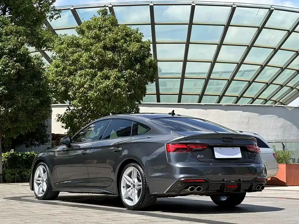 Audi A5 (Import) — миниатюра 7