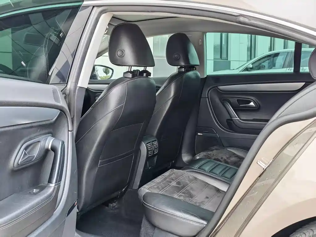Volkswagen CC — миниатюра 4