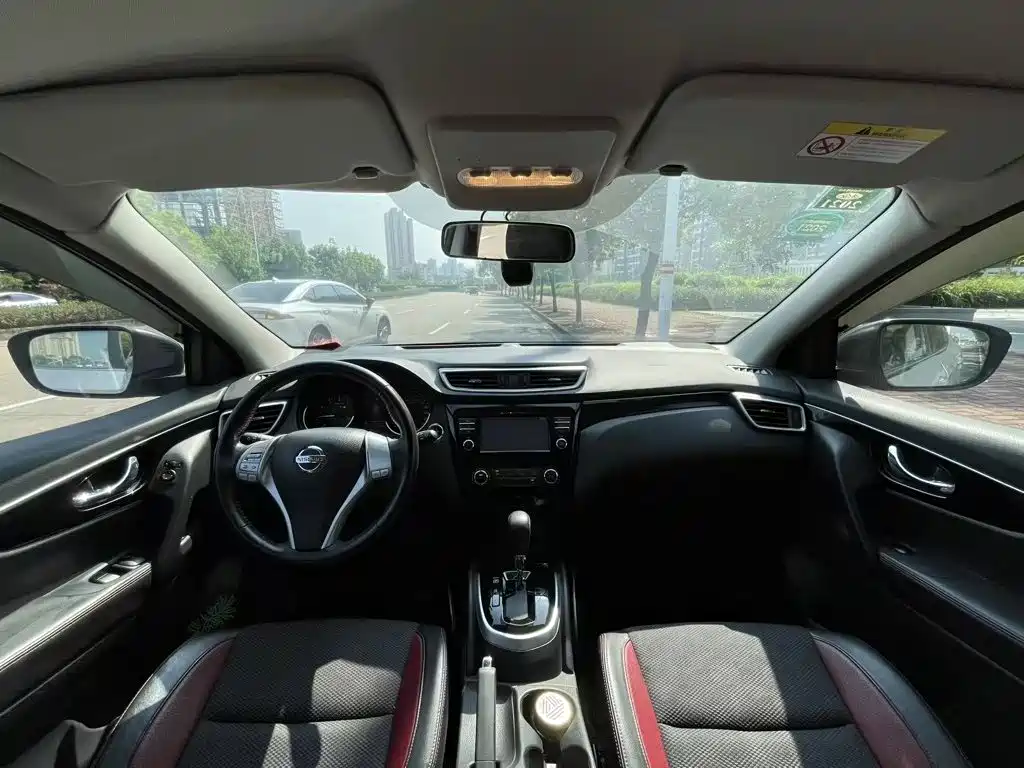 Nissan Qashqai — миниатюра 5
