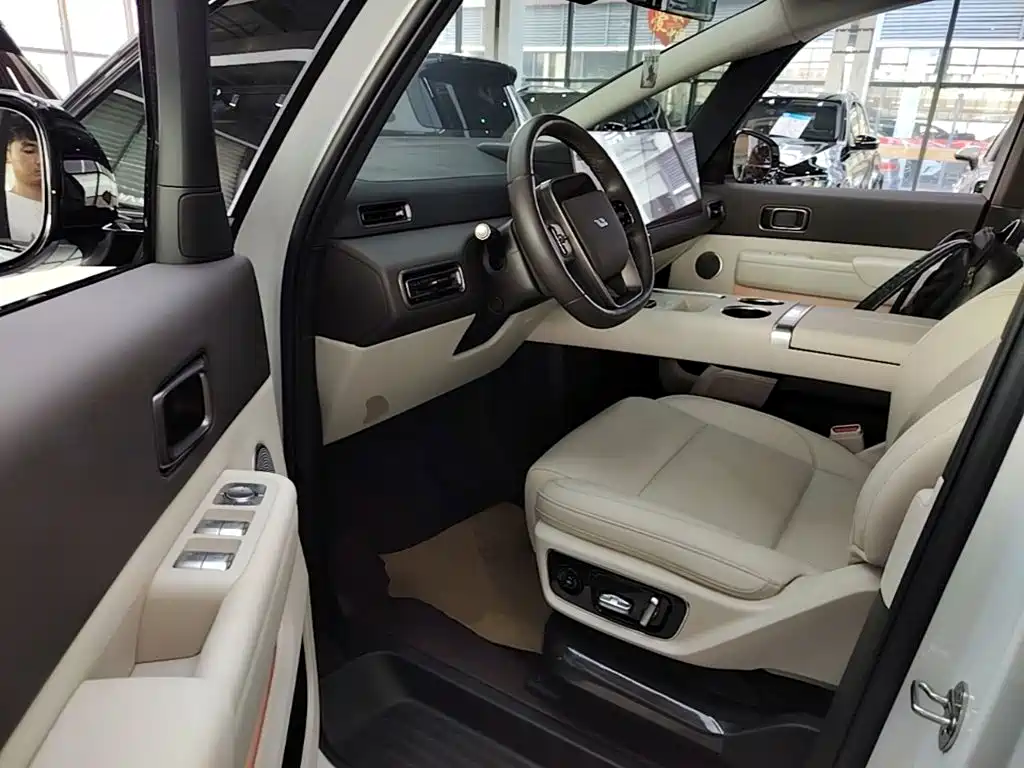 Li Auto Li MEGA — миниатюра 16