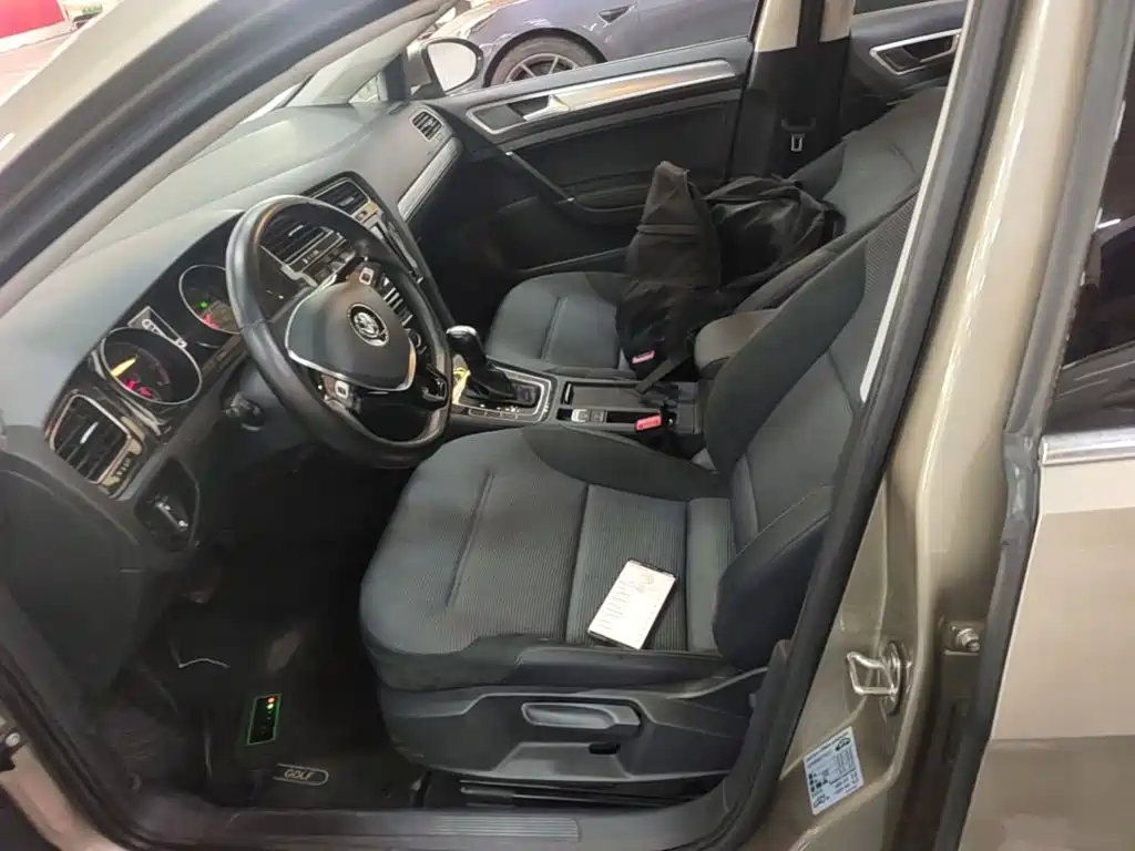 Volkswagen Golf — миниатюра 15