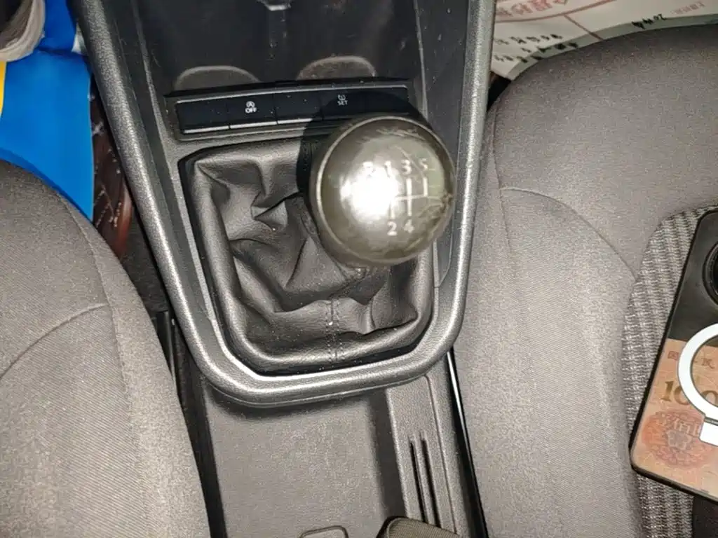 Volkswagen Santana — миниатюра 14