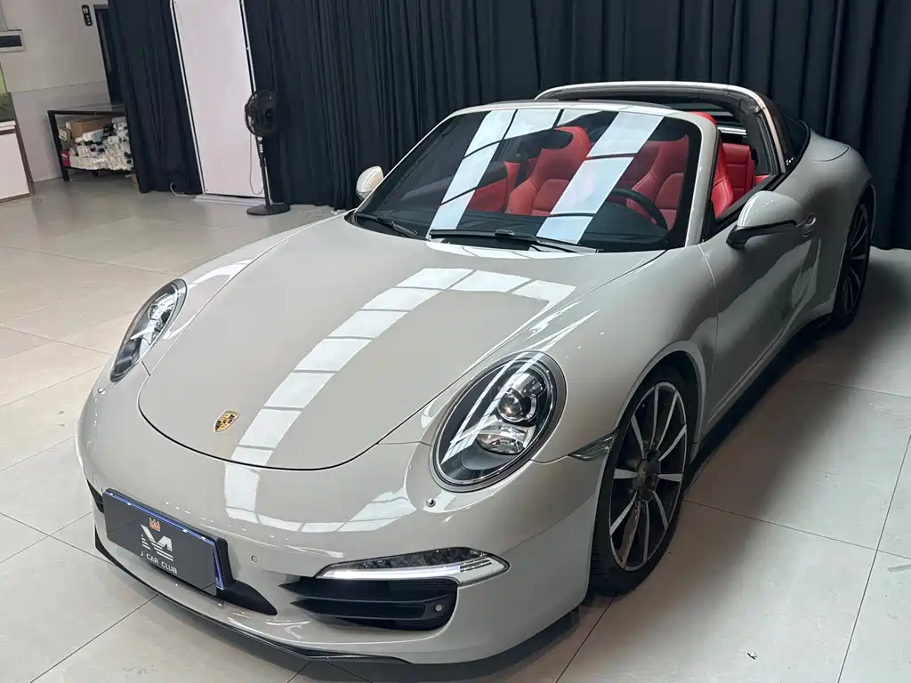 Porsche 911 2014 Targa 4 3.4L