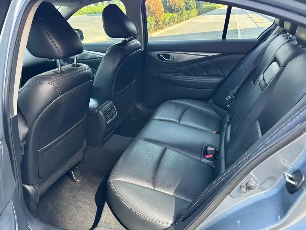 Infiniti Q50L — миниатюра 7