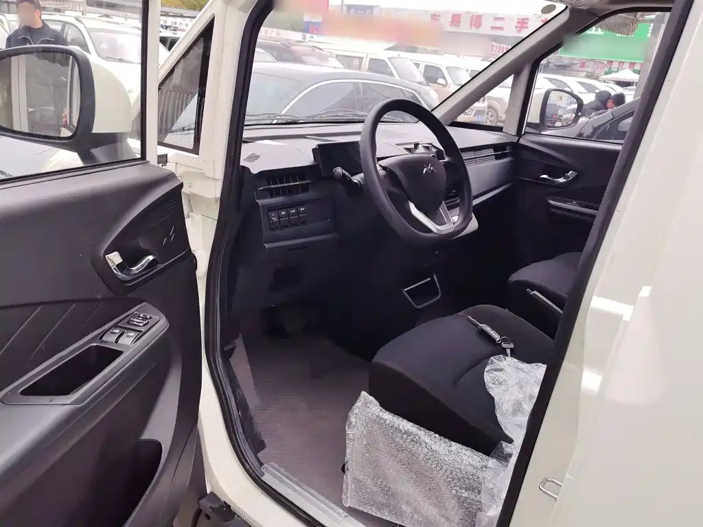 Geely Aoteng — миниатюра 17