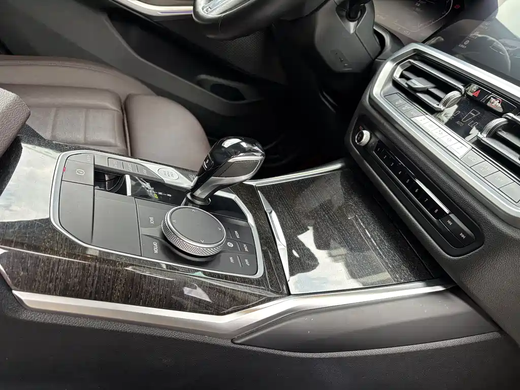 BMW 3 Series — миниатюра 42