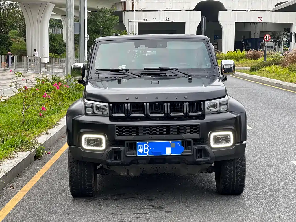 BAIC BJ40 2023 2.0D AT