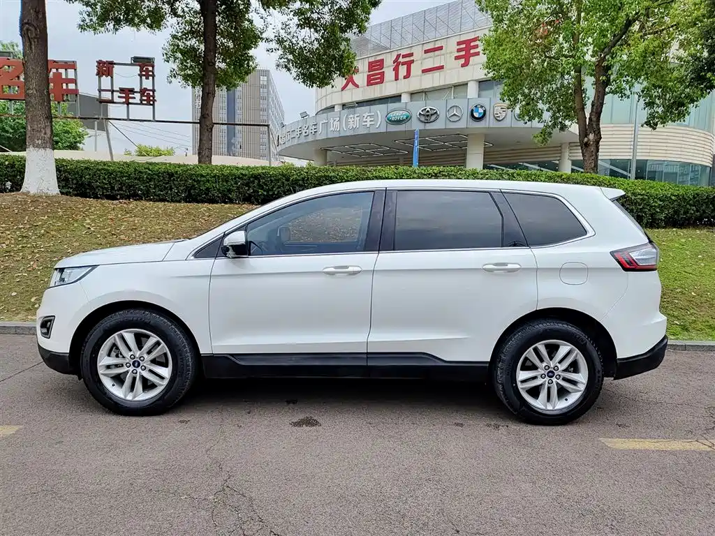 Ford Edge 2016 EcoBoost 245 7 мест