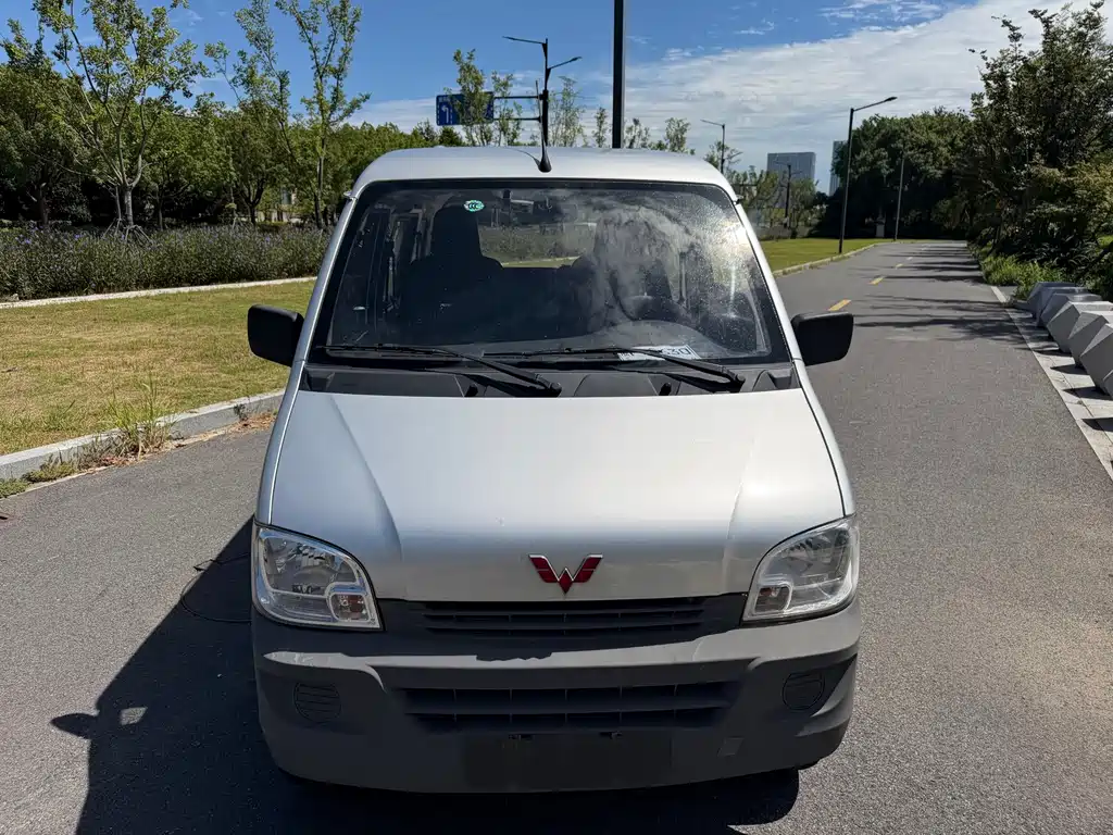 Wuling Zhiguang — миниатюра 2