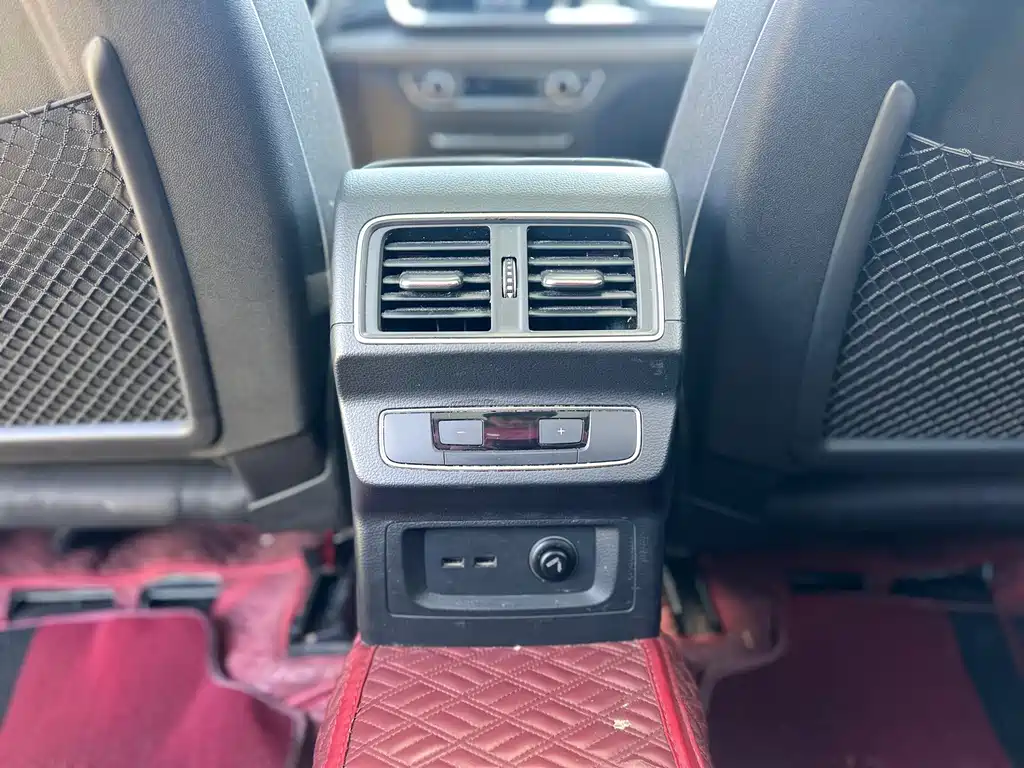 Audi Q5L — миниатюра 10