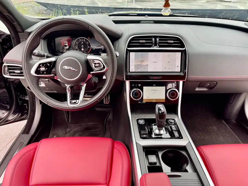 Jaguar XEL — миниатюра 13