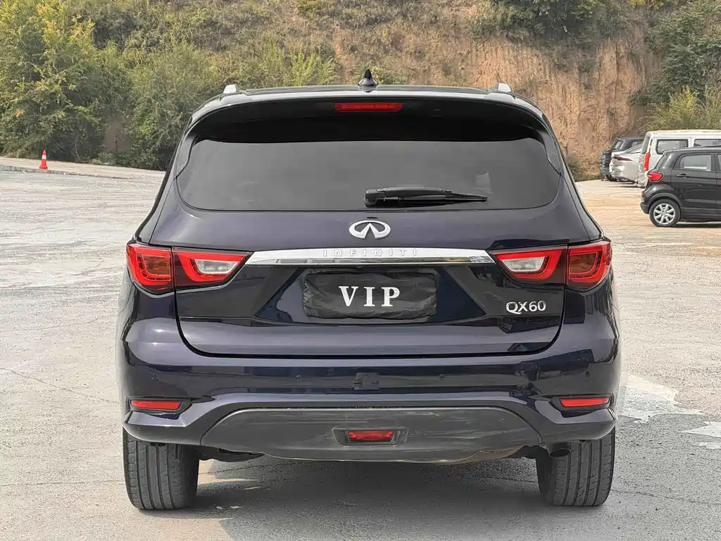 Infiniti QX60 (Import) — миниатюра 8