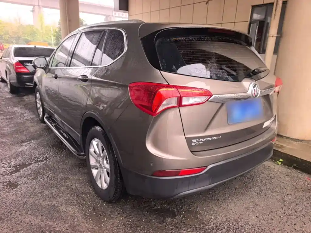 Buick Envision Plus — миниатюра 5