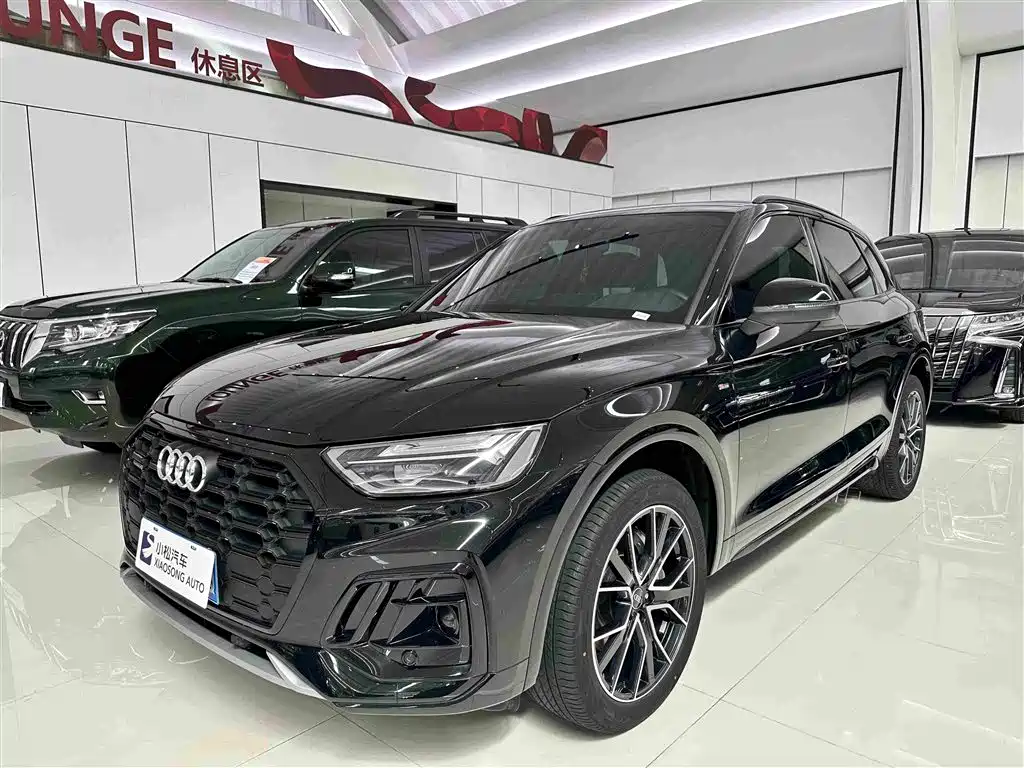 奥迪Q5L 2026款 45周年典藏版 40 TFSI 豪华动感型 2026
