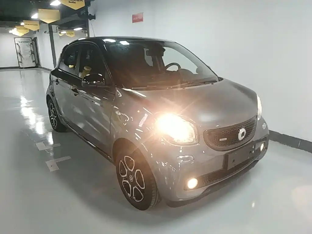 smart Smart Forfour — миниатюра 4