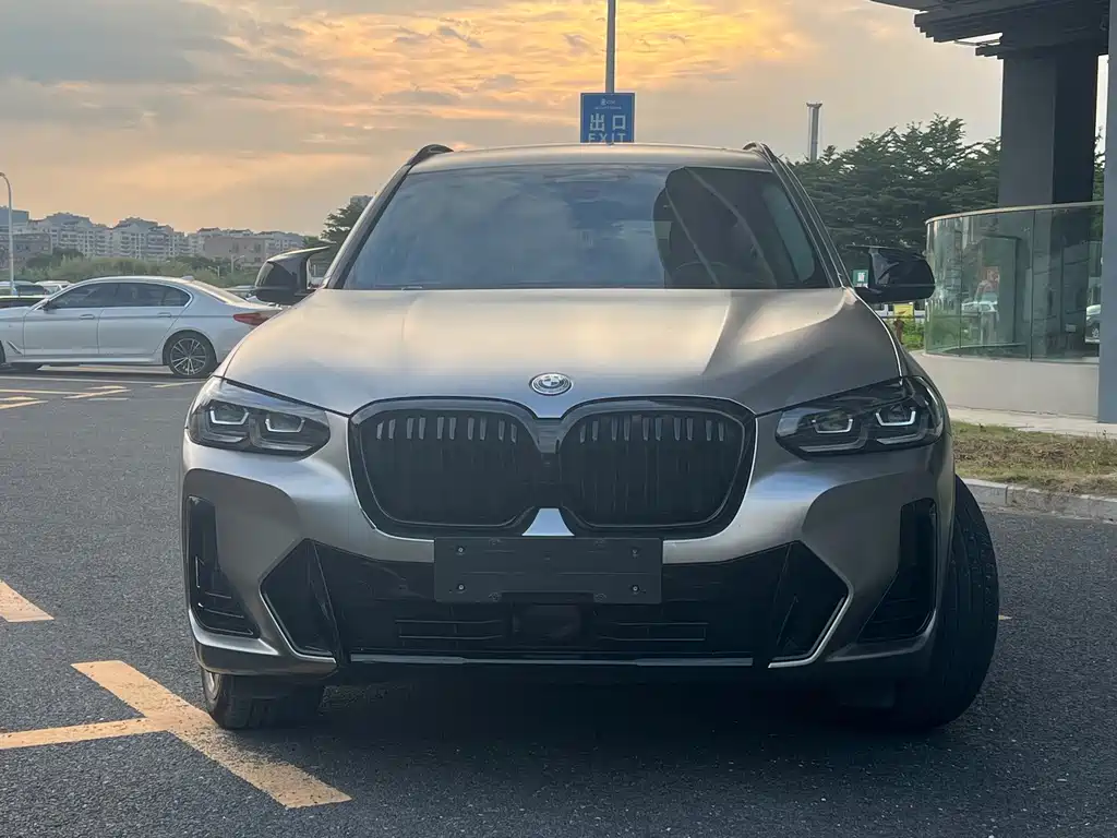 BMW iX3 — миниатюра 2