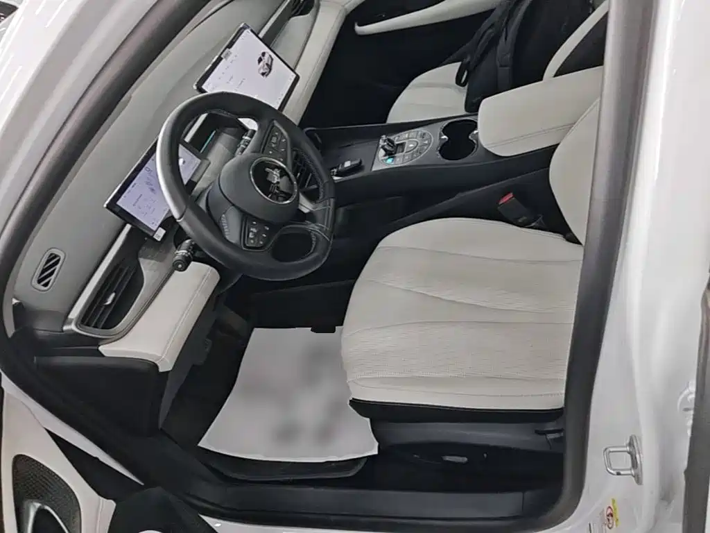 BYD Seal 05 DM-i — миниатюра 15