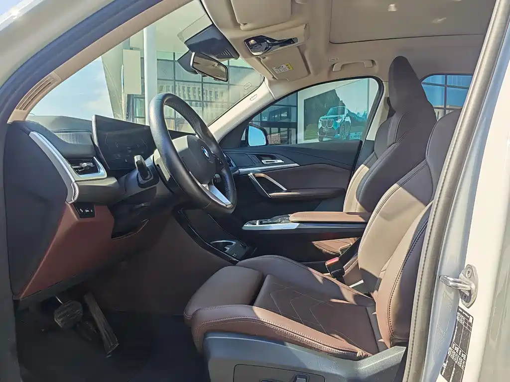 BMW X2 (Import) — миниатюра 9