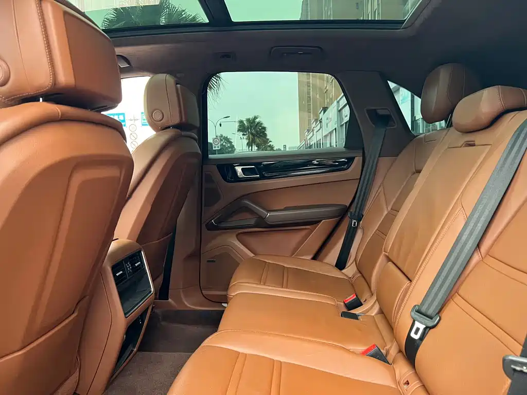Porsche Cayenne 2021 3.0T
