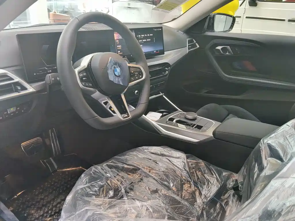 BMW 2 Series 2 2026 225L M Sport