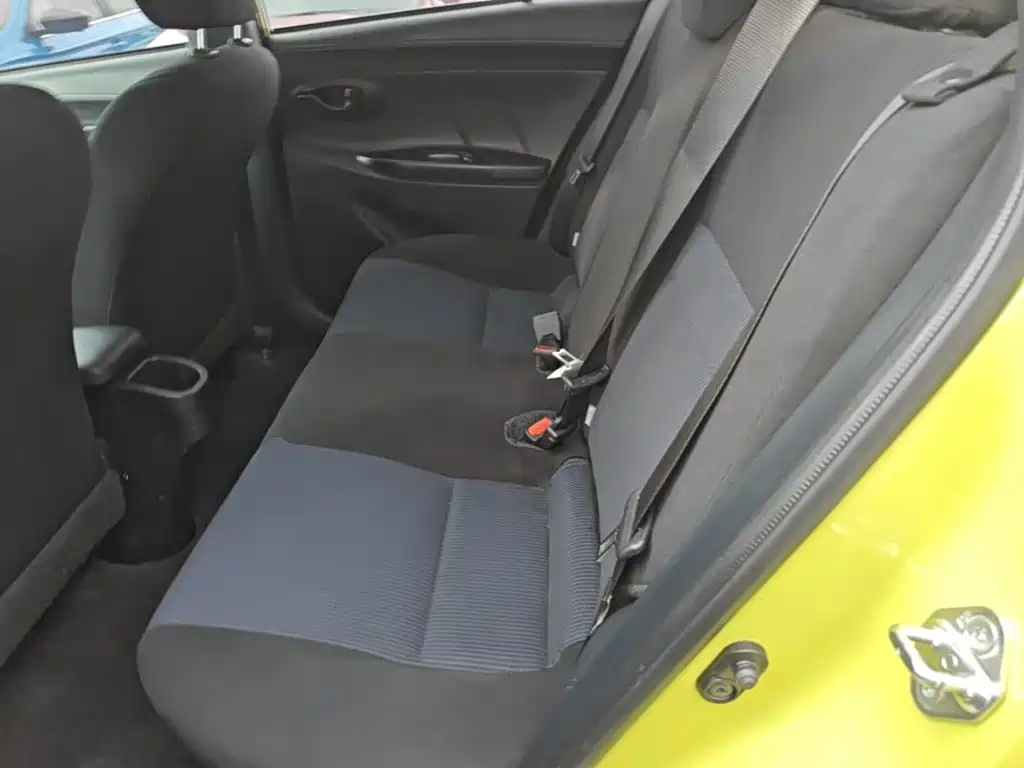 Toyota Yaris L — миниатюра 17