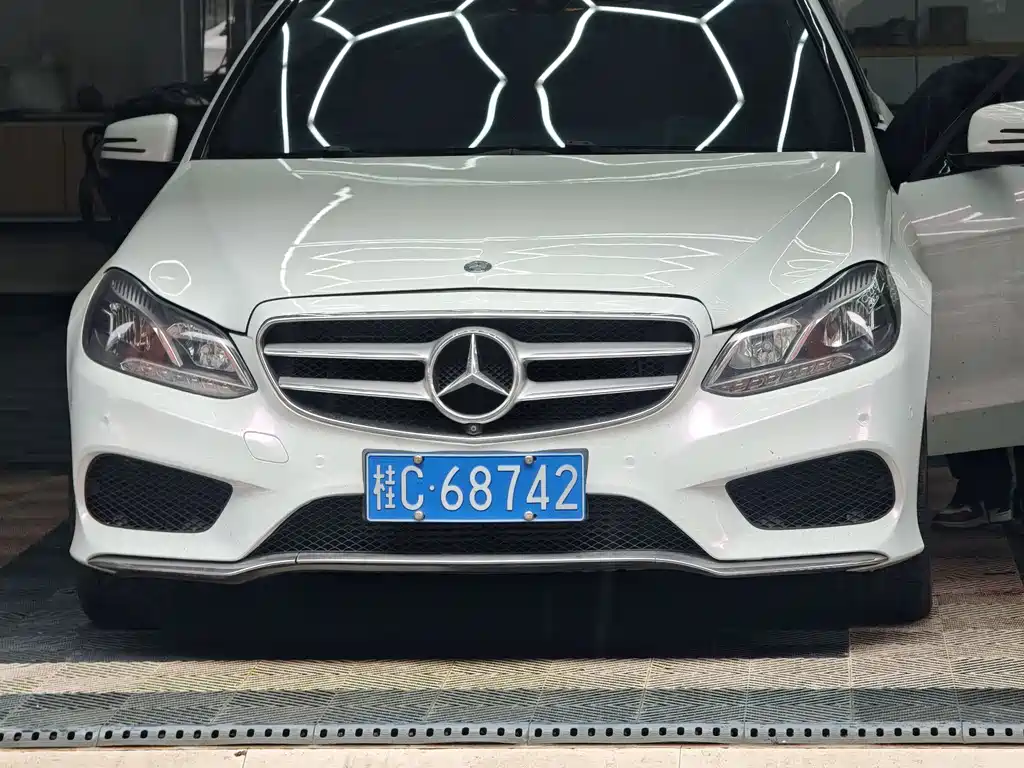 Mercedes-Benz E-Class E 2015 E 260 L Sport