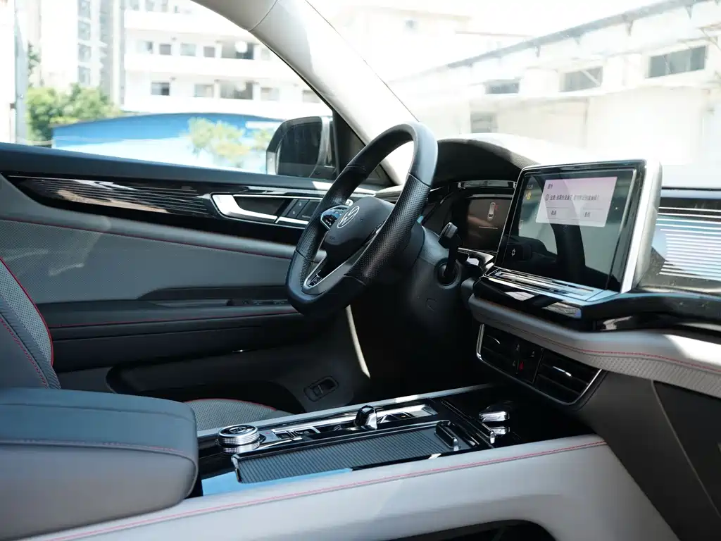 Volkswagen Teramont — миниатюра 11