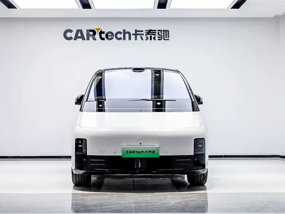 Li Auto Li MEGA 2025